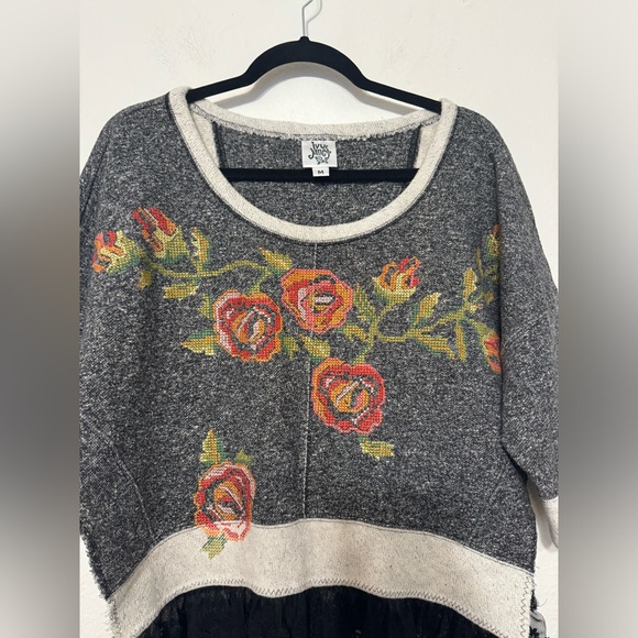Ivy Jane Knit Floral Cross Stitch Sweater Cropped Short Gray Black Lace Medium - Picture 6 of 10
